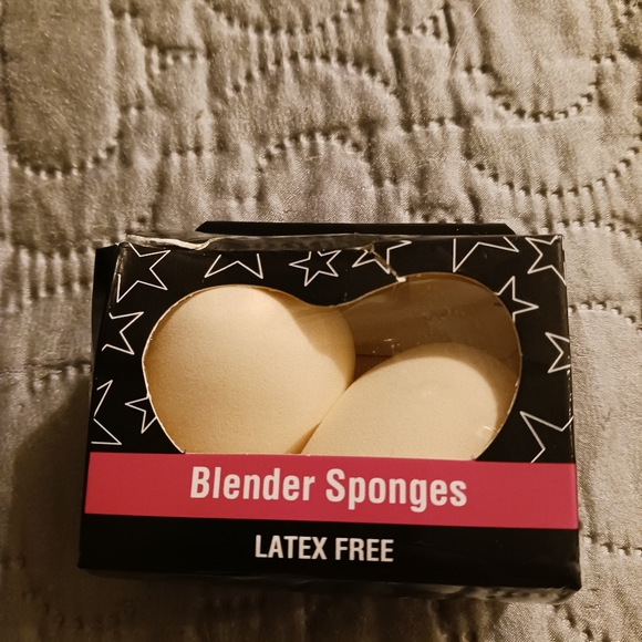 NWT! Makeup Sponges 3-2pks - Picture 4 of 7